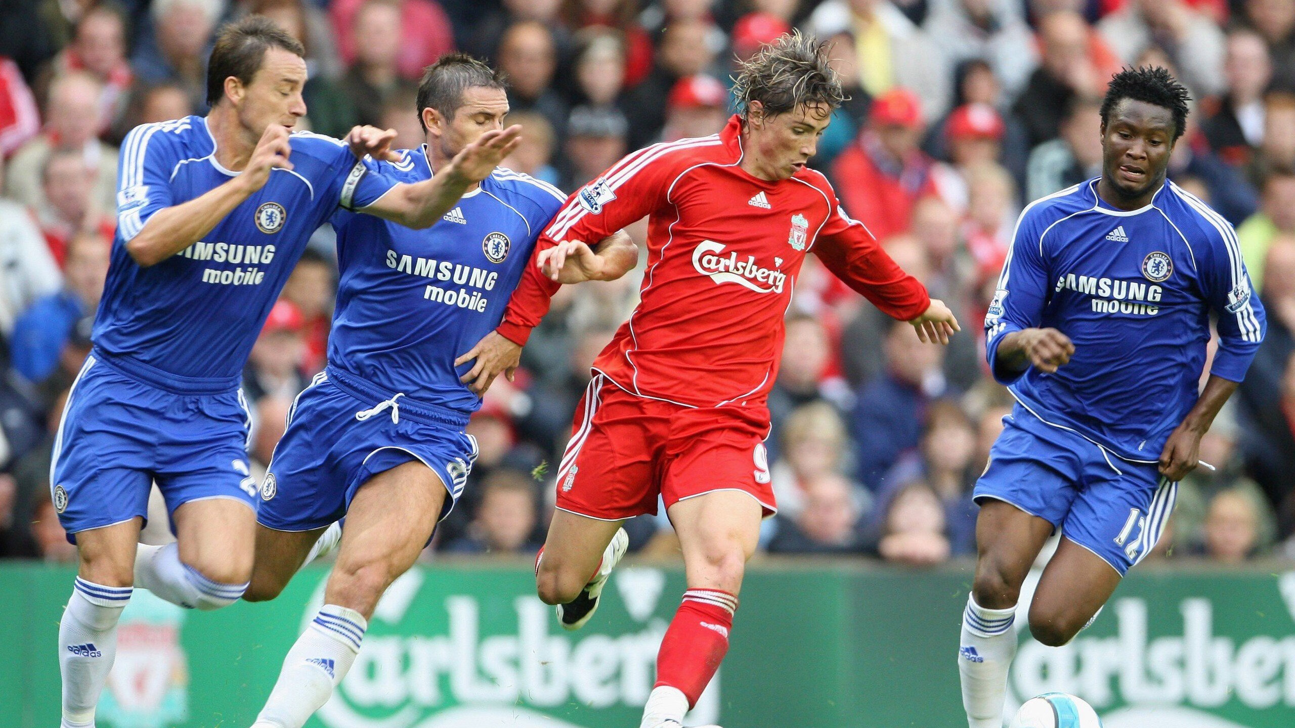 中国足球联赛球迷互动平台功能不断完善,中国足球球迷比例